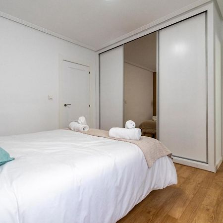 Apartamento Centrico Reformado Junto Plaza Guzman Apartment Leon Bagian luar foto
