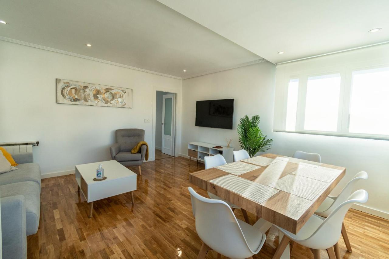 Apartamento Centrico Reformado Junto Plaza Guzman Apartment Leon Bagian luar foto
