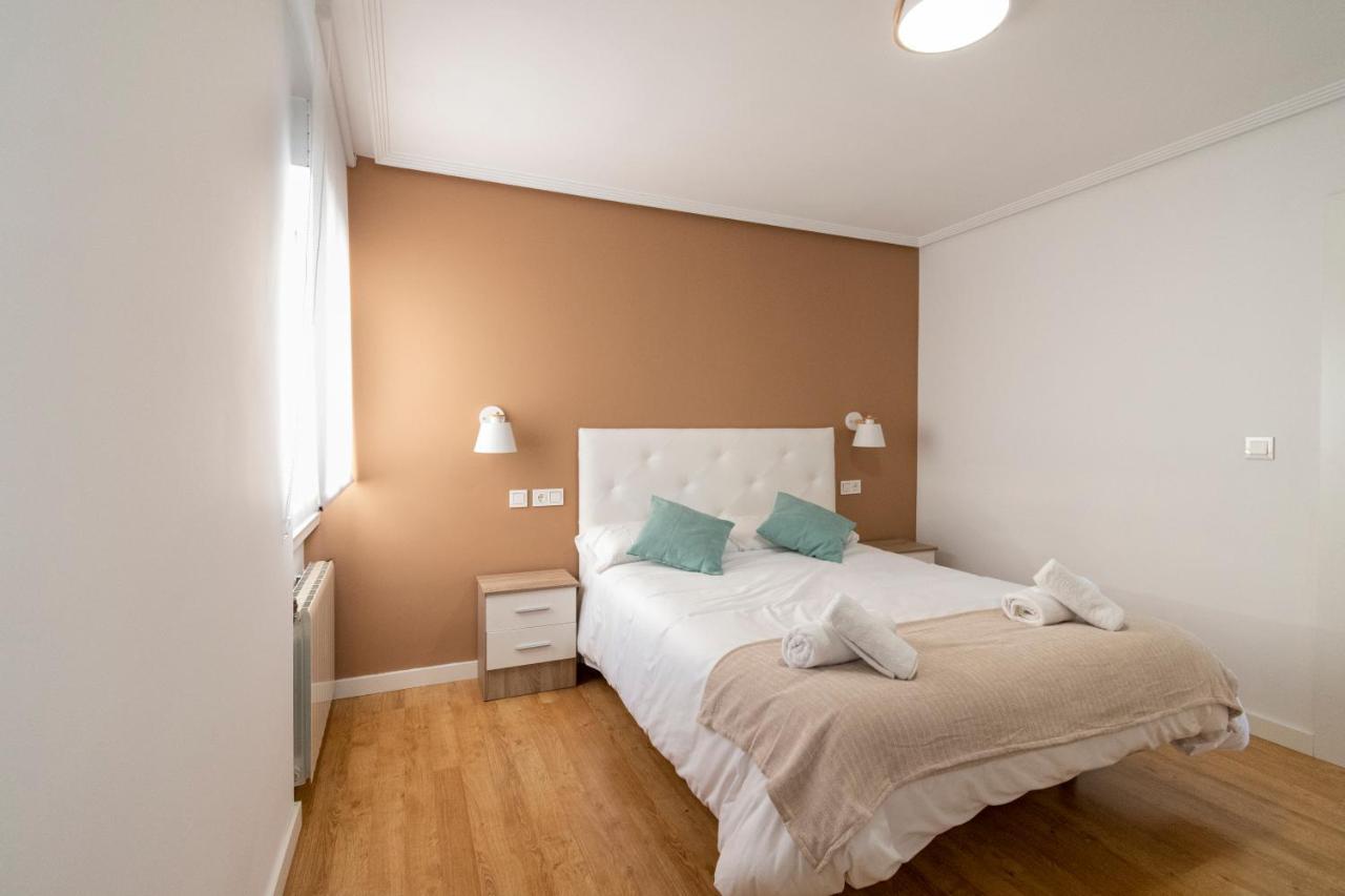 Apartamento Centrico Reformado Junto Plaza Guzman Apartment Leon Bagian luar foto